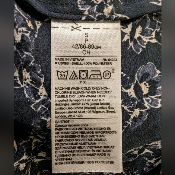 Banana Republic, Floral lightweight blouse. Cap sleeve, shirring size S - Picture 6 of 6